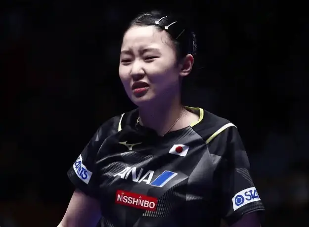 手的成长速, 伦敦赛打出, 乎相仿